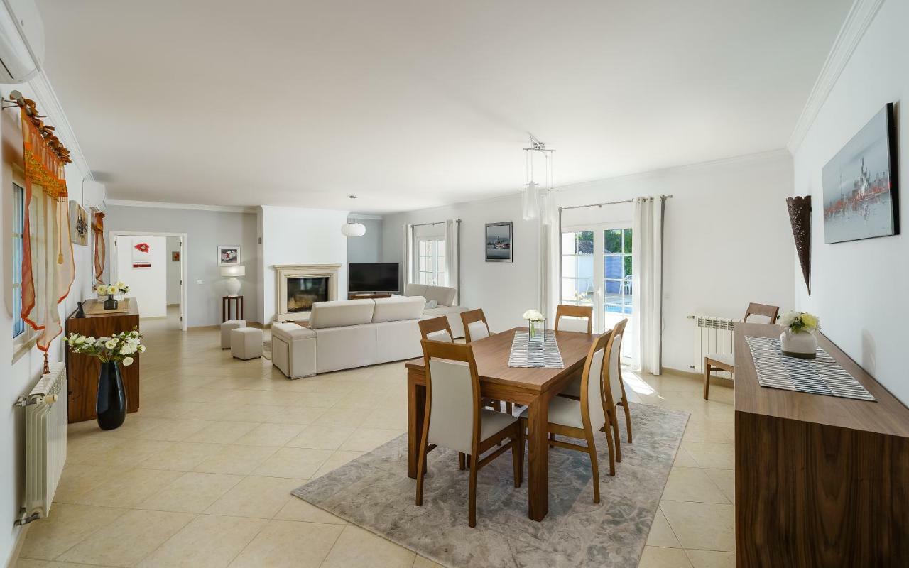 Exclusive Villa Toulouse With Pool In Falesia Algarve 阿尔布费拉 外观 照片