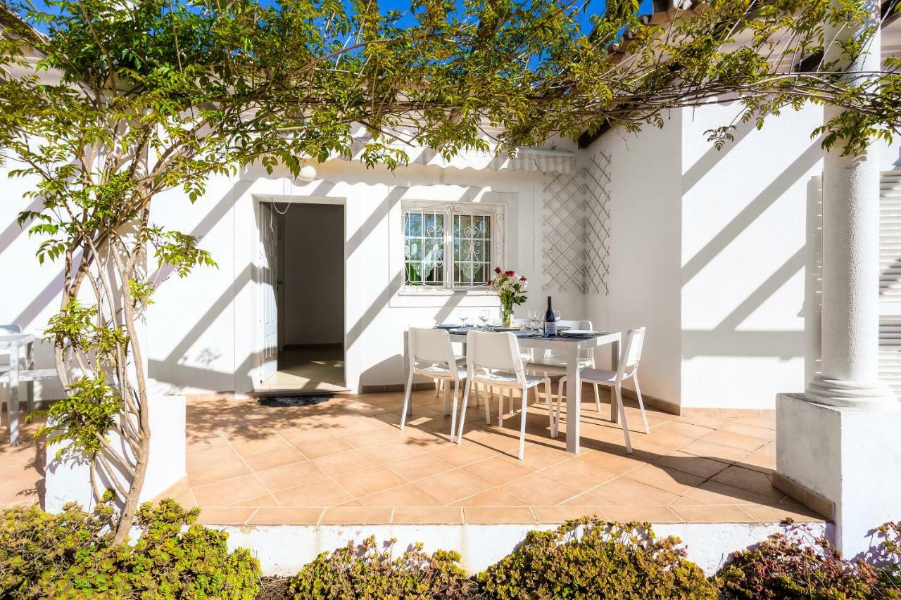 Exclusive Villa Toulouse With Pool In Falesia Algarve 阿尔布费拉 外观 照片
