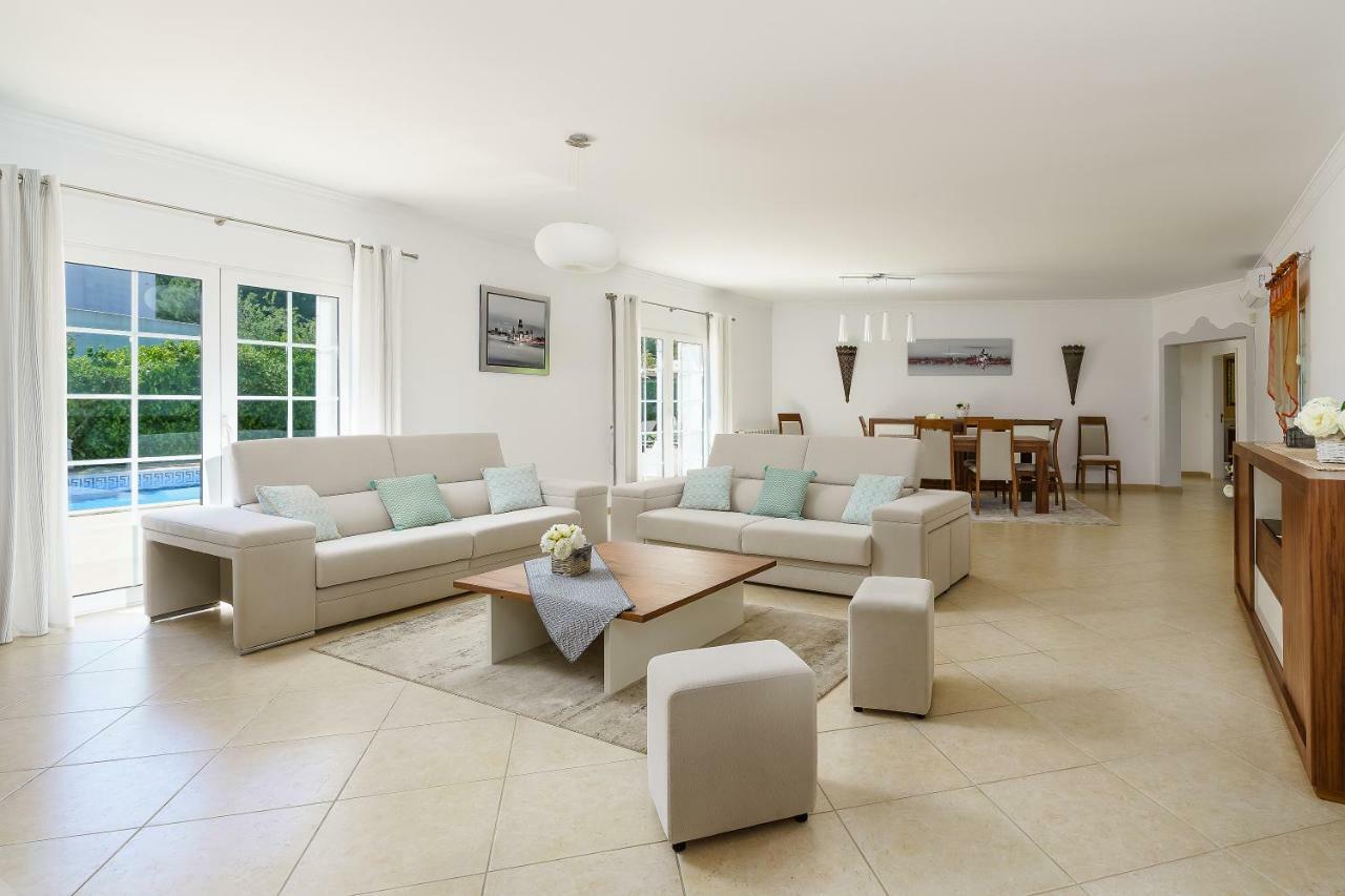 Exclusive Villa Toulouse With Pool In Falesia Algarve 阿尔布费拉 外观 照片